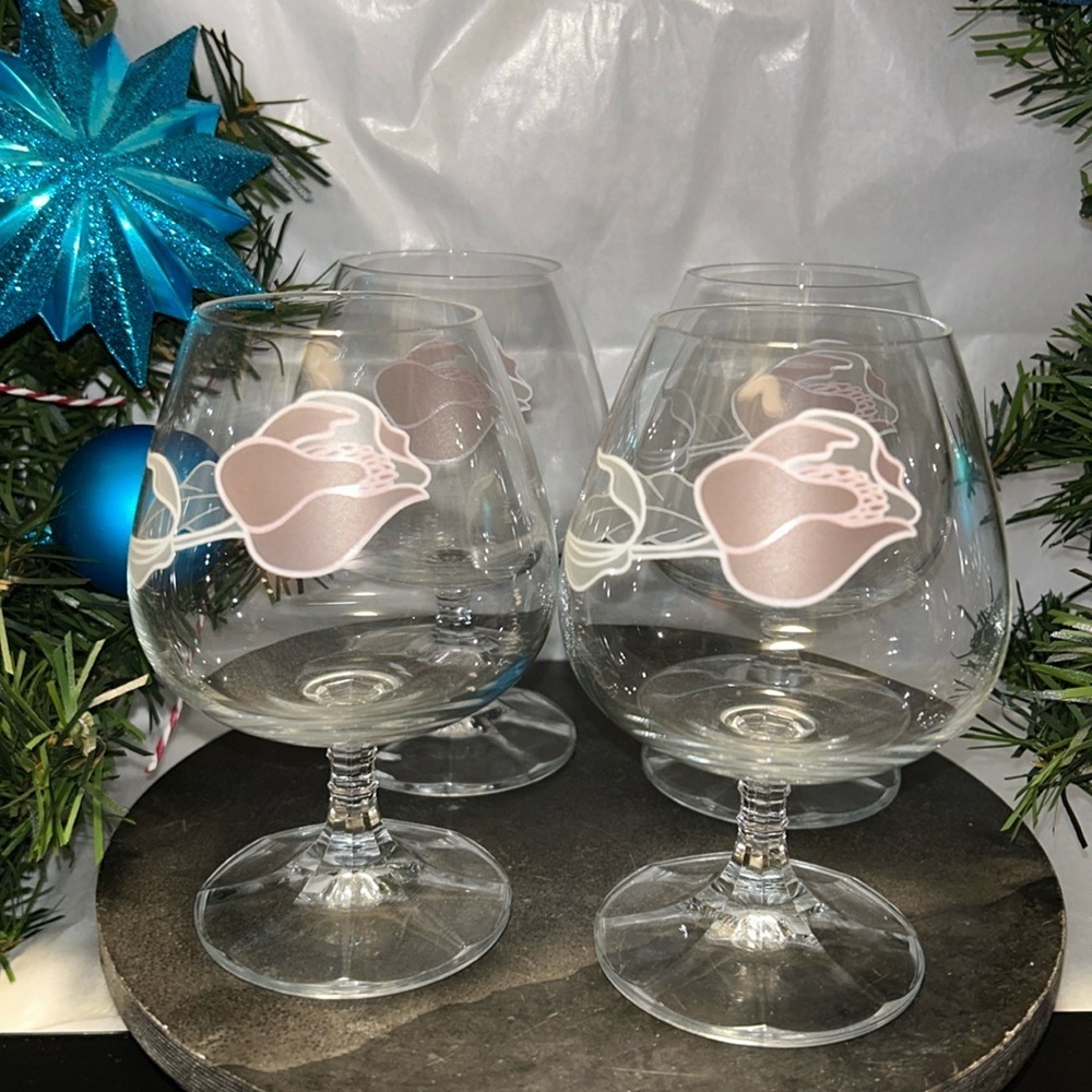 Set of 4 VTG crystal tchécoslovaque, bohème, peint à la main, tulipe rose